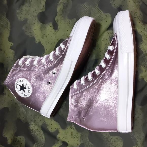 NWT Chuck Taylor All Star Lux Mid Wedge Sneakers - Picture 5 of 9